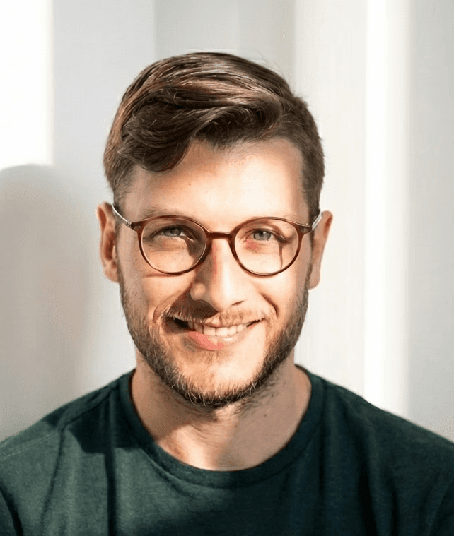 Andrew, CEO of Chado